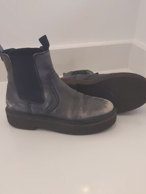 Free People Black Platform Chelsea Boot